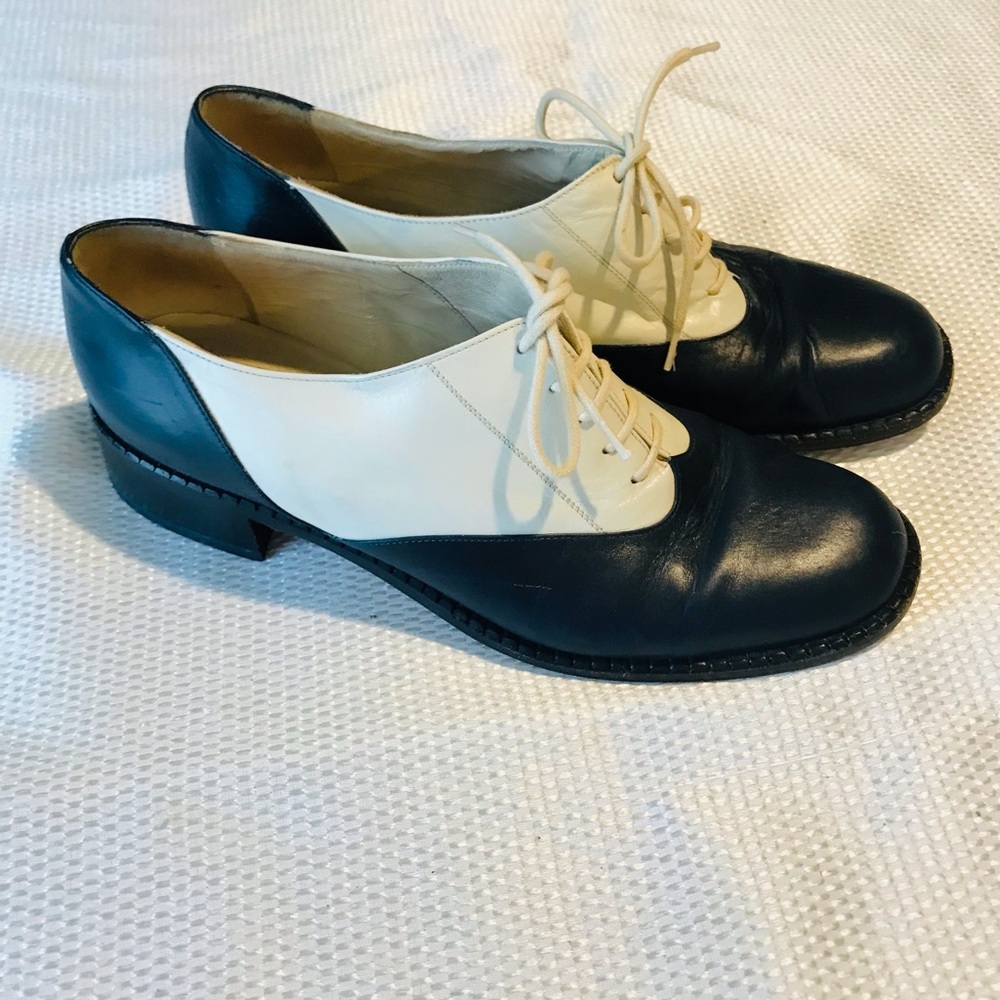 Giorgio Armani leather oxfords